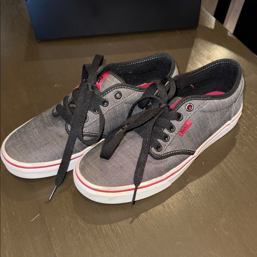 Vans Grey and Red Size 7